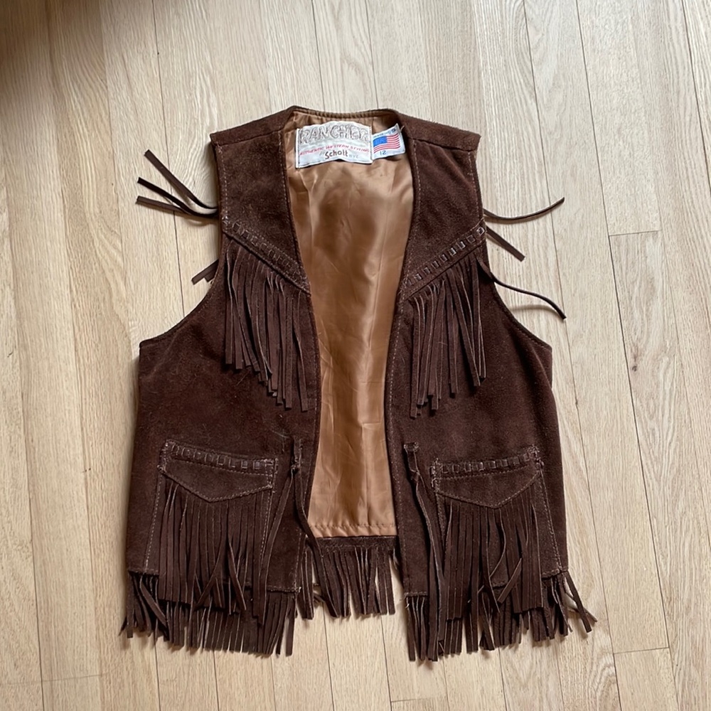 Vintage Schott NYC vest size 12. EUC, buttery soft leather. Intact liner.